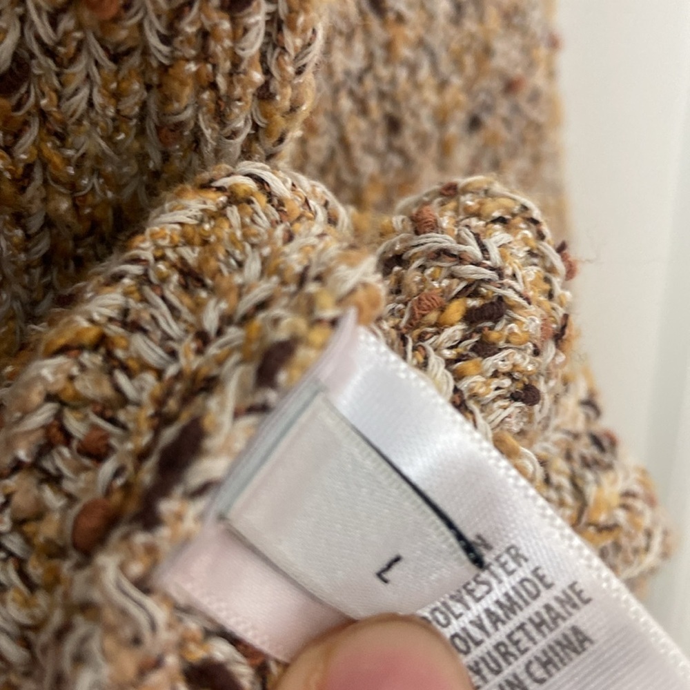 St. John Santana Knit Turtleneck Sweater Tan Speckled Ribbed Size L - Picture 6 of 6